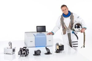 INVENIO® X FT-IR R&D spektrométer
